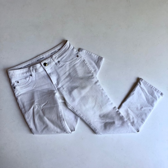 DL1961 Angel Cigarette Jeans in Milk - Picture 2 of 6